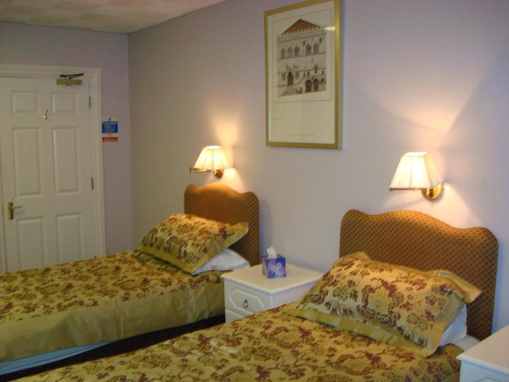 Hunters Lodge Guest House Southampton Værelse billede