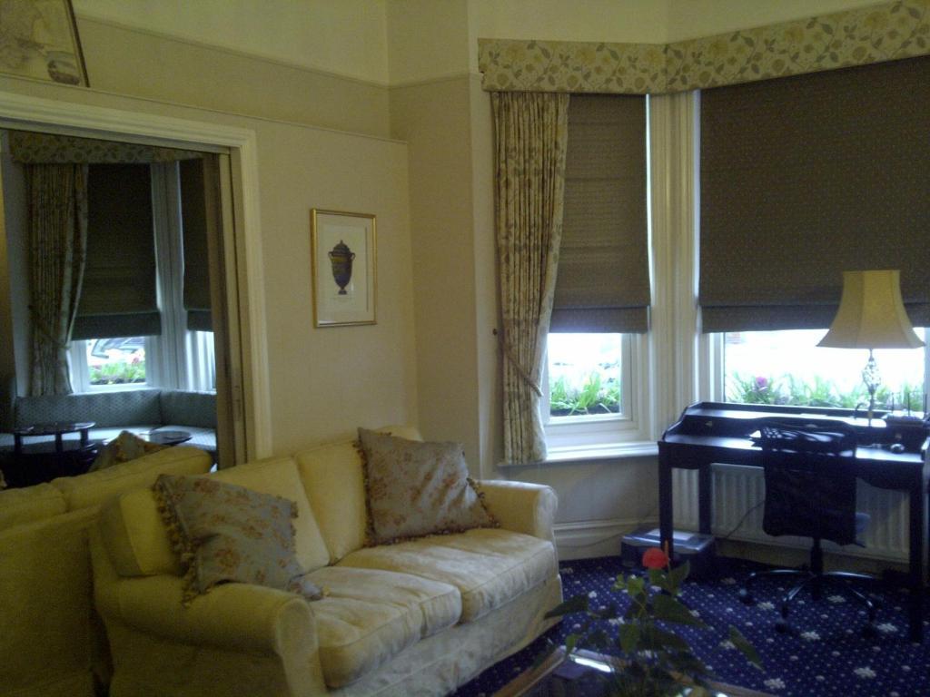 Hunters Lodge Guest House Southampton Eksteriør billede