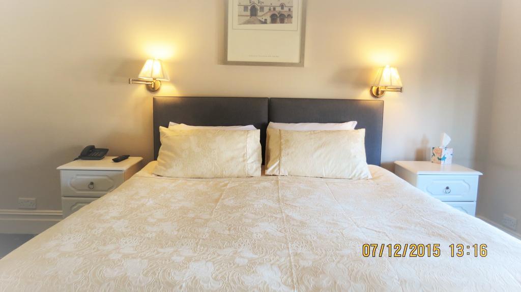 Hunters Lodge Guest House Southampton Eksteriør billede
