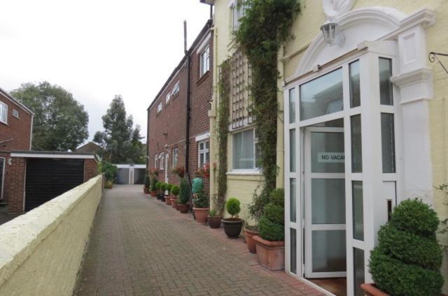 Hunters Lodge Guest House Southampton Eksteriør billede